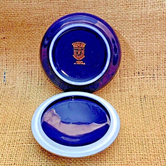 Limoges France Covered Trinket Box Courting Couple Cobalt Blue 4" 22 Karat Gold - Picture 5 of 7